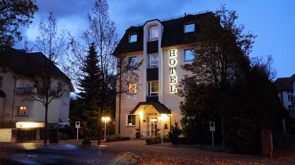 Hotel Brandenburg Koenigs Wusterhausen ภายนอก รูปภาพ